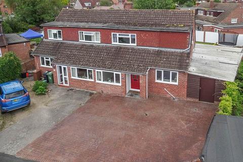 3 bedroom semi-detached house for sale, Brookside, Wallingford OX10