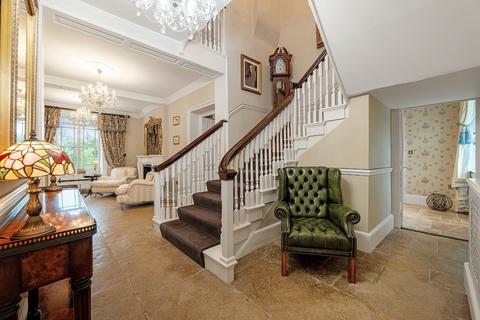 7 bedroom detached house for sale, 25 Manor Road, Northampton NN6