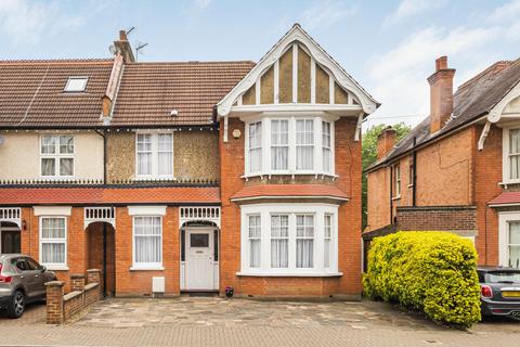 5 bedroom semi-detached house for sale, Hindes Road, Harrow Central
