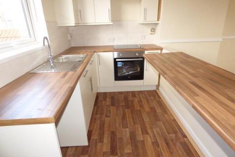 1 bedroom flat to rent, 76 Markham Avenue, Doncaster DN6