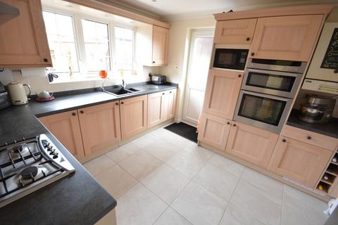 4 bedroom detached house for sale, Lytchett Drive, Broadstone BH18