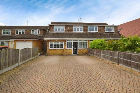 8 Fen Close, Bulphan, Upminster, RM14 3SA
