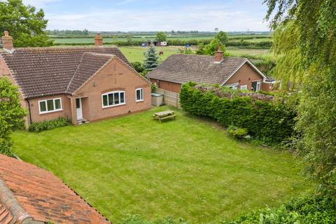 3 bedroom bungalow for sale, Aisby, Gainsborough, Lincolnshire, DN21