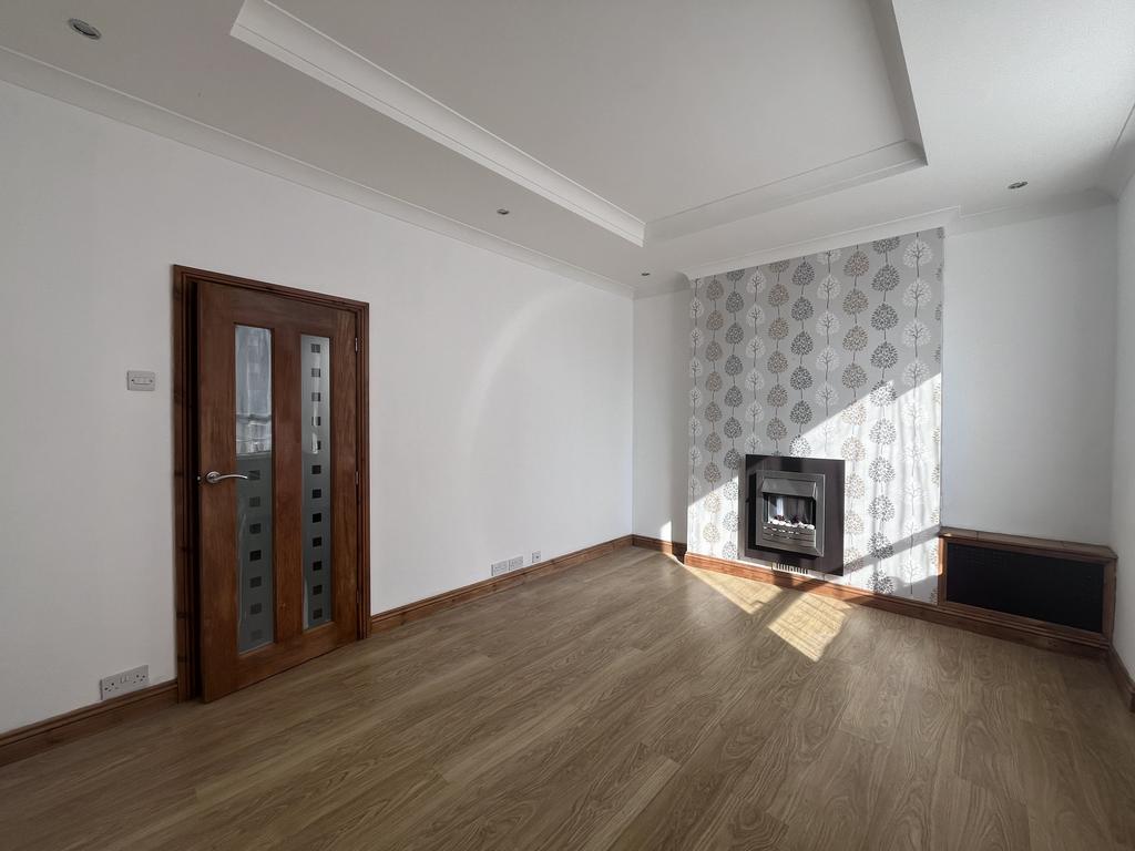 Living room 2