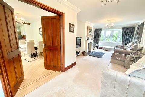 4 bedroom detached house for sale, Knowl Wall, Beech, ST4