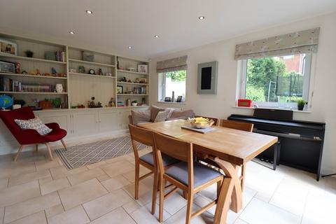 5 bedroom detached house for sale, Ashley Piece, Ramsbury, SN8 2QE