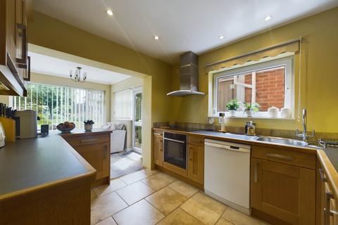 3 bedroom house for sale, Fir Tree Close, Leverstock Green