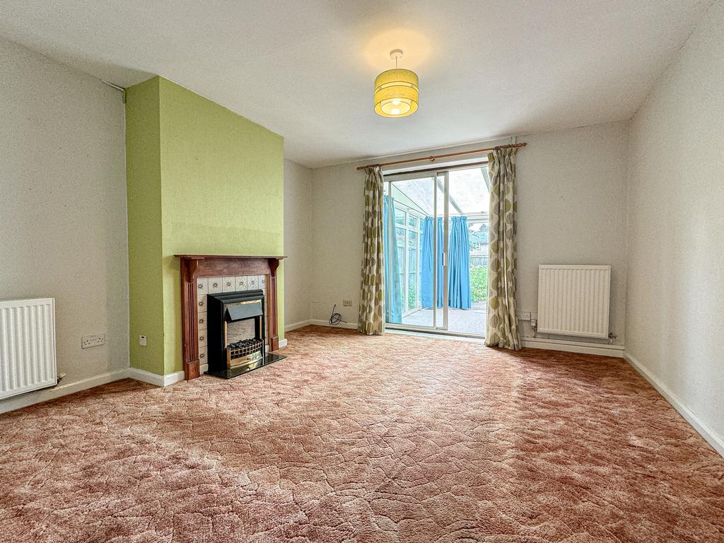 Breinton Avenue, Hereford, HR4 3 bed semidetached house for sale £