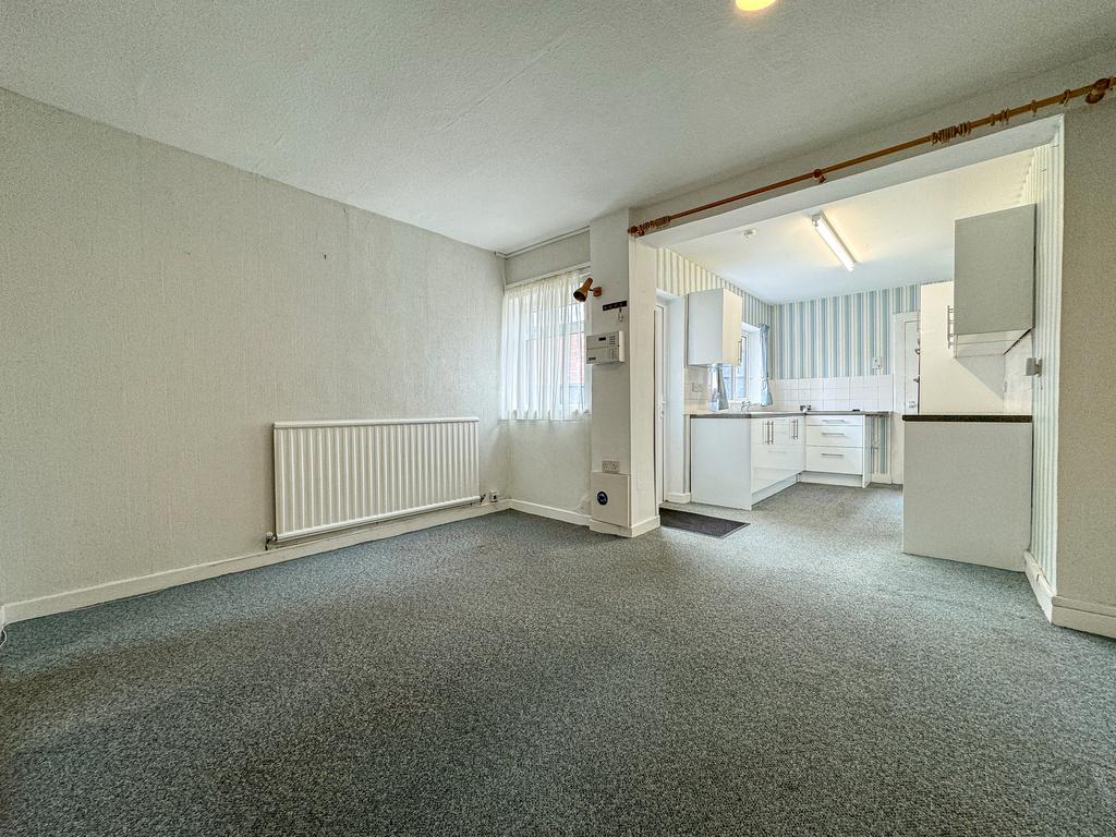 Kitchen dining room
