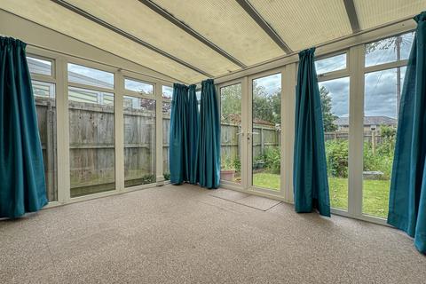 24 Breinton Avenue, Hereford, HR4 0JZ