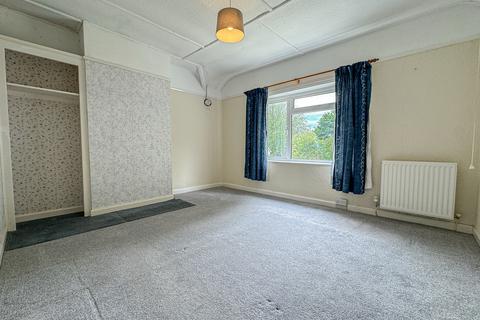 24 Breinton Avenue, Hereford, HR4 0JZ