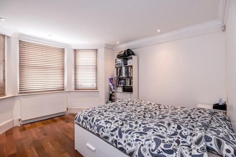 2 bedroom flat to rent, 13 Campden Hill Gardens, Kensington, London, W8