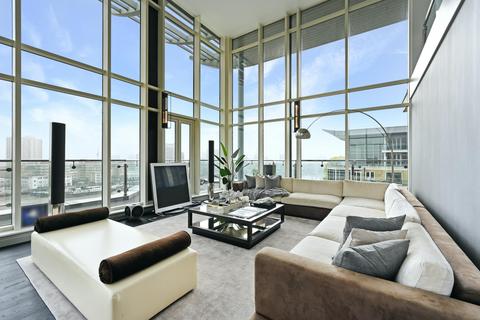 4 bedroom flat to rent, Waterside Tower, Imperial Wharf, SW6