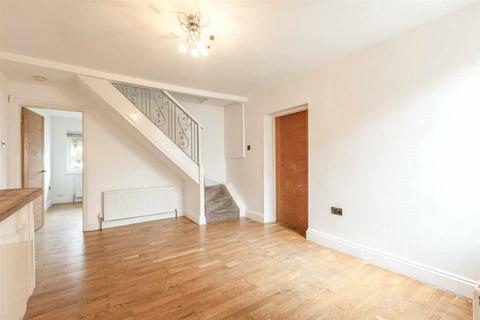4 bedroom semi-detached house for sale, Common Lane, Addlestone KT15