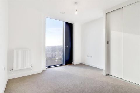 2 bedroom apartment to rent, Station Road London SE13