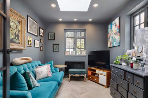 4 Swan Street, Isleworth, TW7 6XA