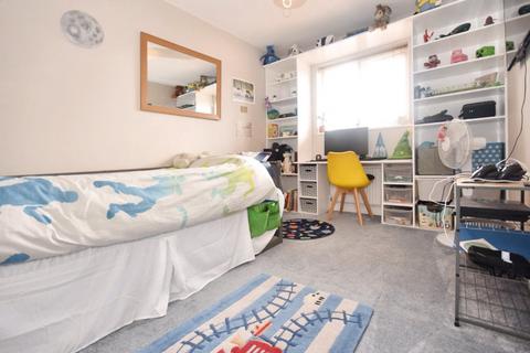 11 Briary Close, Wakefield, WF1 5TS