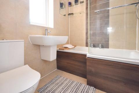 11 Briary Close, Wakefield, WF1 5TS