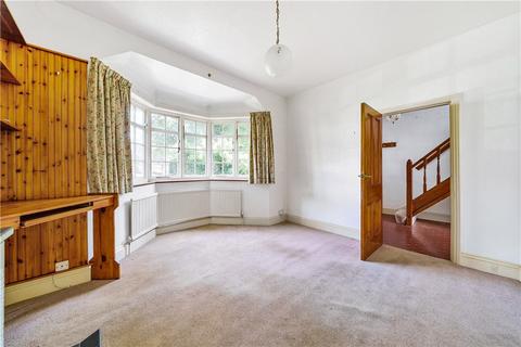 33 Meadvale Road, London, W5 1NT