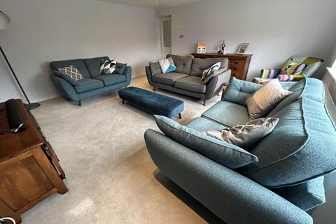18 Arkle Drive, Chadderton, Oldham, OL9 0ND