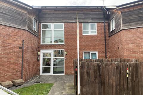 2 bedroom apartment for sale, Maple leaf Close, Ingol, Preston