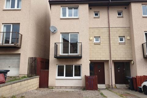 5 bedroom townhouse to rent, 29 Larch Street, ,