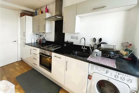 2 bedroom apartment for sale, Marine Parade West, Clacton-on-Sea, Essex