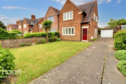 3 bedroom semi-detached house for sale, Petersfield, Croft