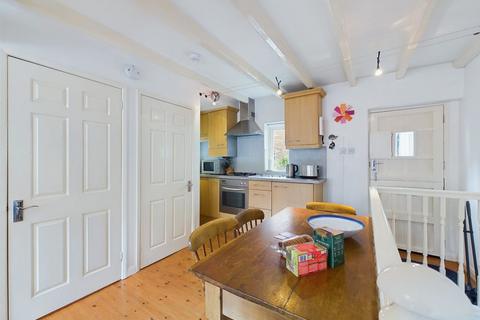 2 bedroom cottage for sale, Herring Cottage, 9 Carrs Yard, Whitby