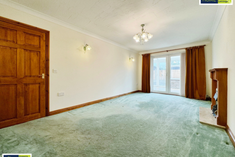 9 Arbury Garth, Nuneaton, CV10 8LA