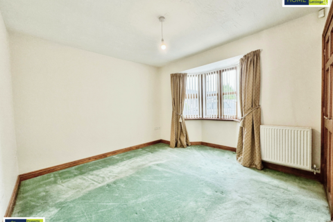 9 Arbury Garth, Nuneaton, CV10 8LA