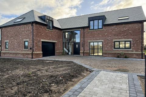 5 bedroom detached house for sale, Moorside Development, Moorside Lane, Woodplumpton, Preston. PR4 0TB