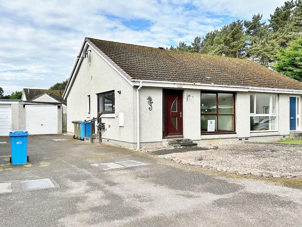 Ashfield Court, Nairn IV12 2 bed semi-detached bungalow for sale - £147,500