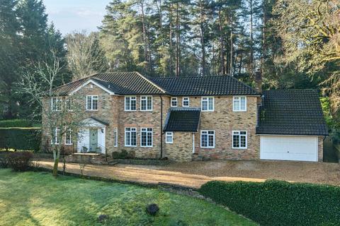 6 bedroom detached house for sale, Star Hill Drive, Churt, Farnham, GU10
