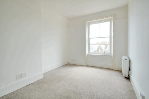 Studio to rent, Lowestoft NR33