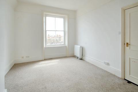 Studio to rent, Lowestoft NR33