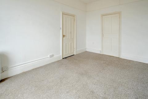 Studio to rent, Lowestoft NR33