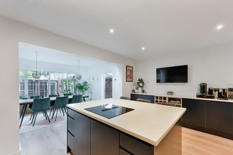 58 Winifred Street, Woolwich, London, E16 2HX