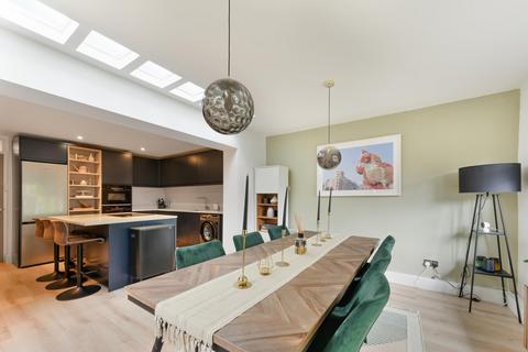 58 Winifred Street, Woolwich, London, E16 2HX