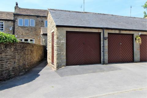 3 bedroom end of terrace house for sale, Garden Close, Glusburn, BD20