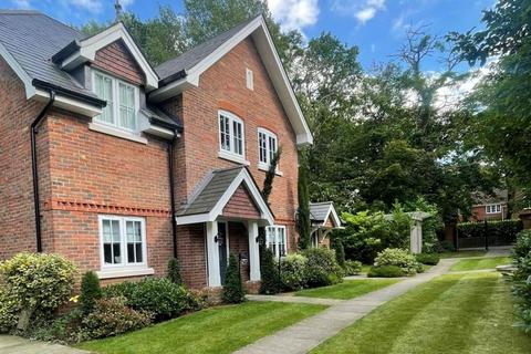 2 bedroom maisonette for sale, Binfield,  Berkshire,  RG42