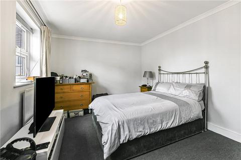 3 bedroom end of terrace house for sale, Craster Road, London, SW2