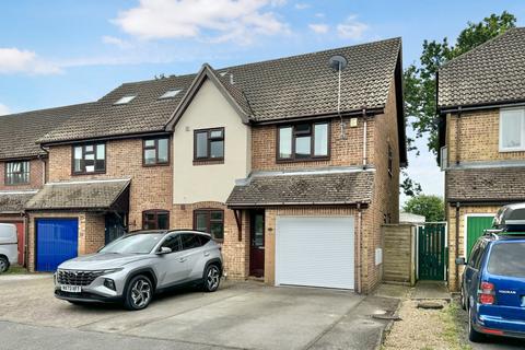 3 bedroom semi-detached house for sale, 23 Hill Croft, Titchfield Park