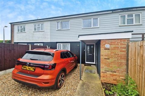 3 bedroom terraced house for sale, Gideons Way, SS17