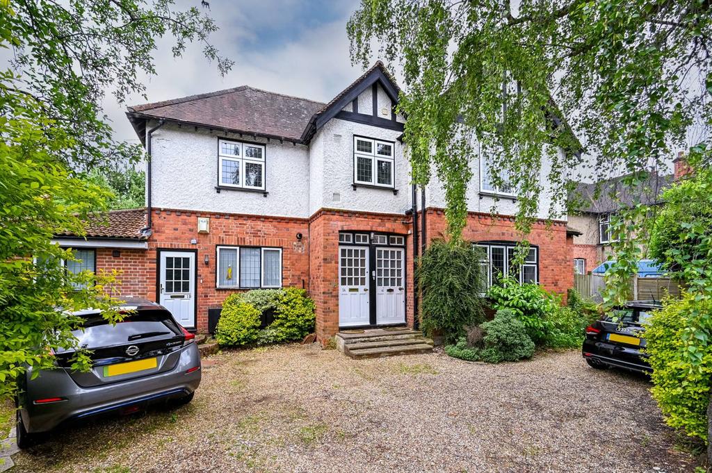 Keble Road, Maidenhead, SL6 2 bed to rent £2,000 pcm (£462 pw)