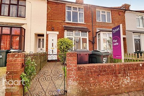 3 bedroom terraced house for sale, Linden Road, Ashford