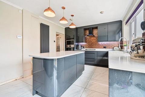 38 Greenfields Road, Reading, RG2 8SF
