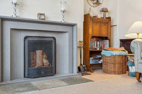 60 Kilpatrick Gardens, Clarkston, Glasgow, G76 7RH