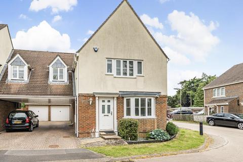 5 bedroom link detached house for sale, Kingsclere,  Hampshire,  RG20