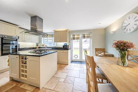 5 bedroom link detached house for sale, Kingsclere,  Hampshire,  RG20